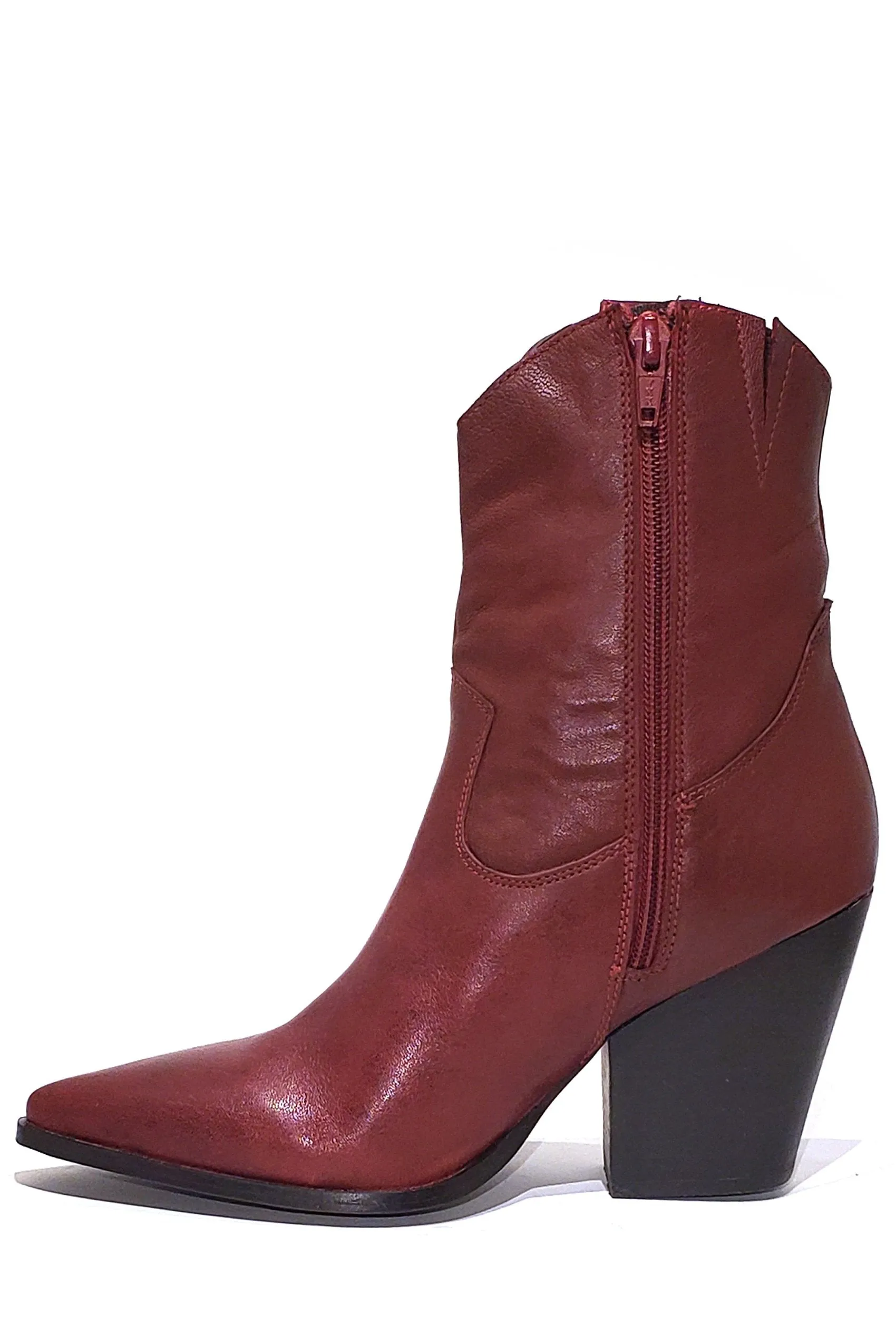 Gilly Red Leather