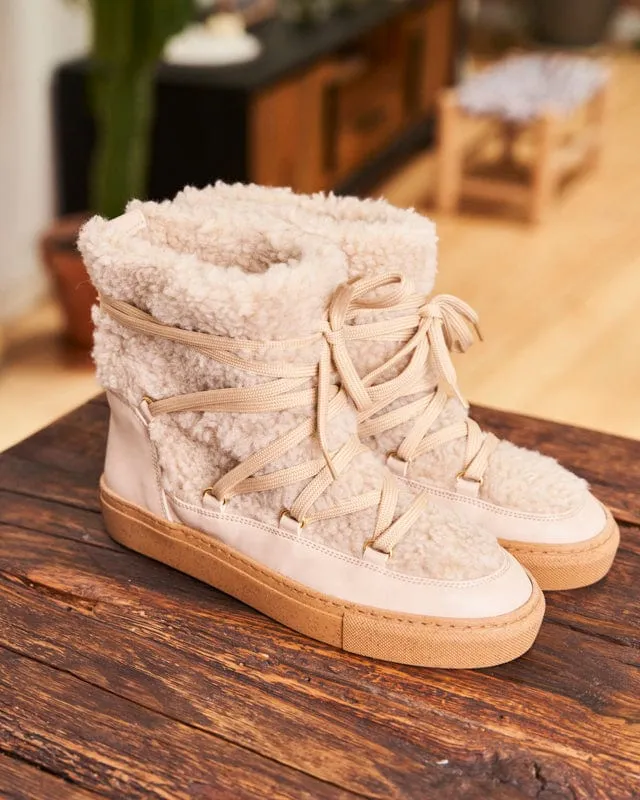 Paddington Vegan Fur Boots | Sable