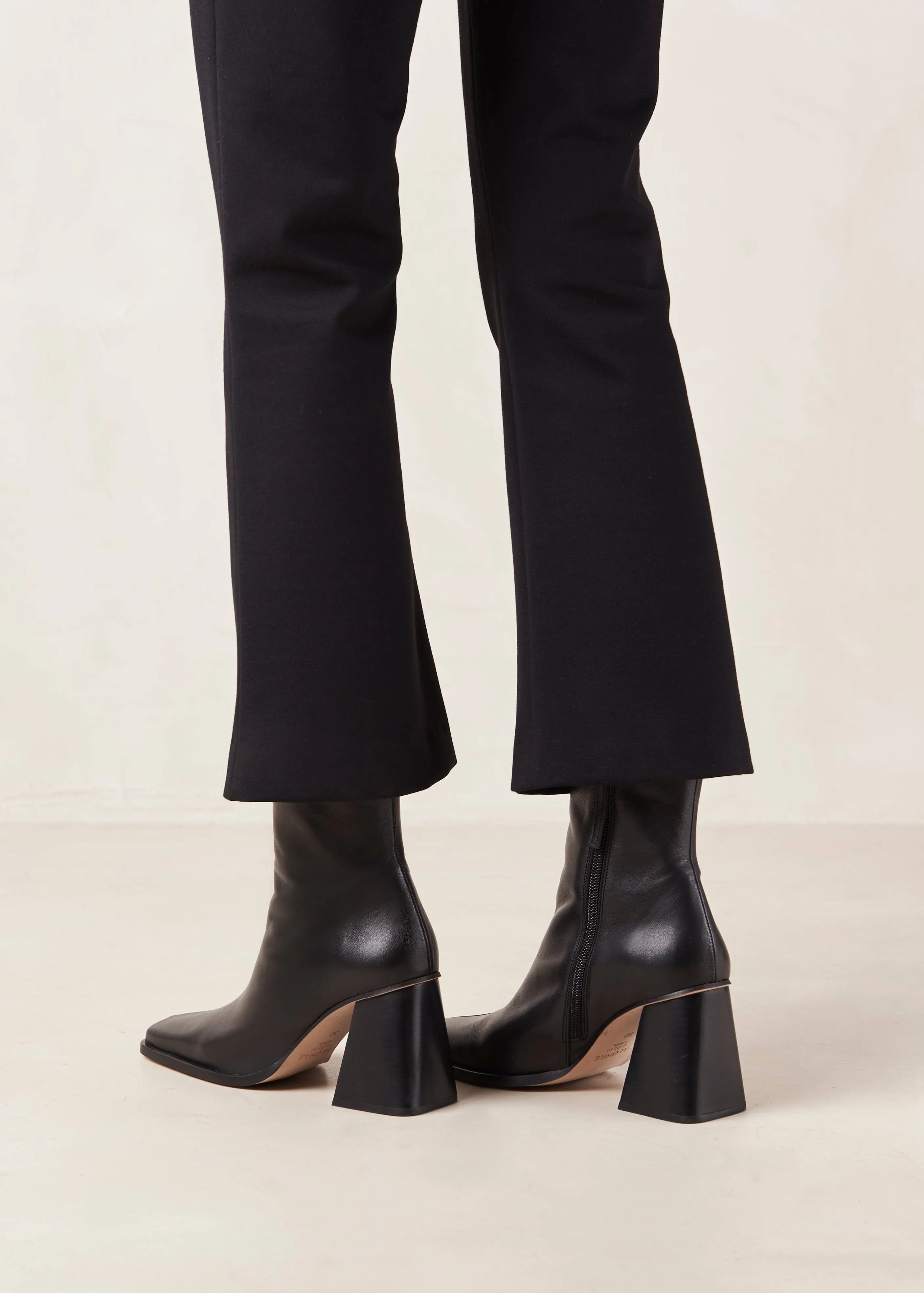 South Black Leather Ankle Boots